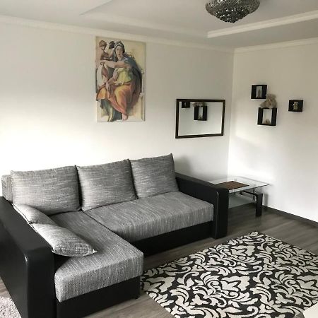 Fine Apartment Jelgava Exterior photo